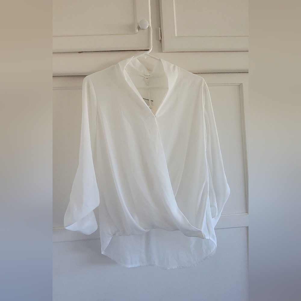 Nwt Pleione Classic White Wrap Blouse Size XS